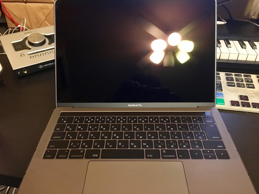 MacBook Pro 2016 13inch Touch Barモデルが故障…初期不良か ...